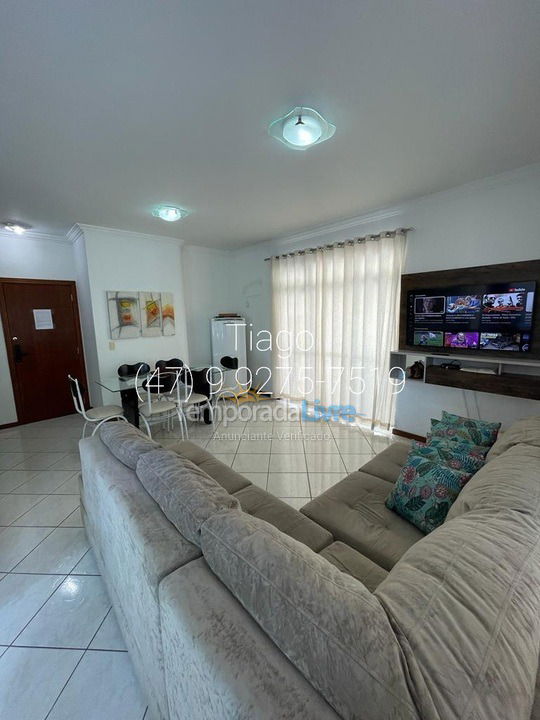 Apartamento para aluguel de temporada em Itapema (Meia Praia)