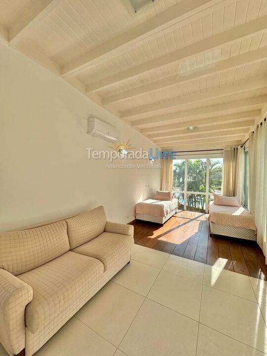 Casa para aluguel de temporada em São Sebastião (Juquehy)