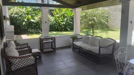 Casa pra temporada Enseada