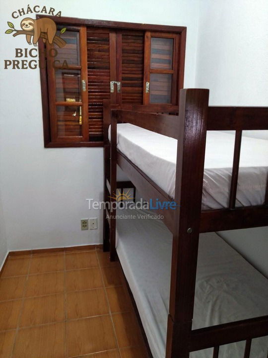 Granja para alquiler de vacaciones em Mairinque (Condomínio Paineiras)