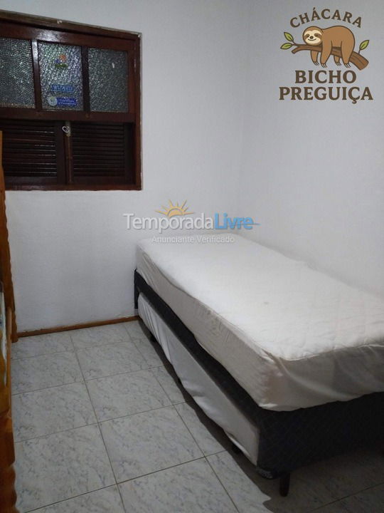 Granja para alquiler de vacaciones em Mairinque (Condomínio Paineiras)