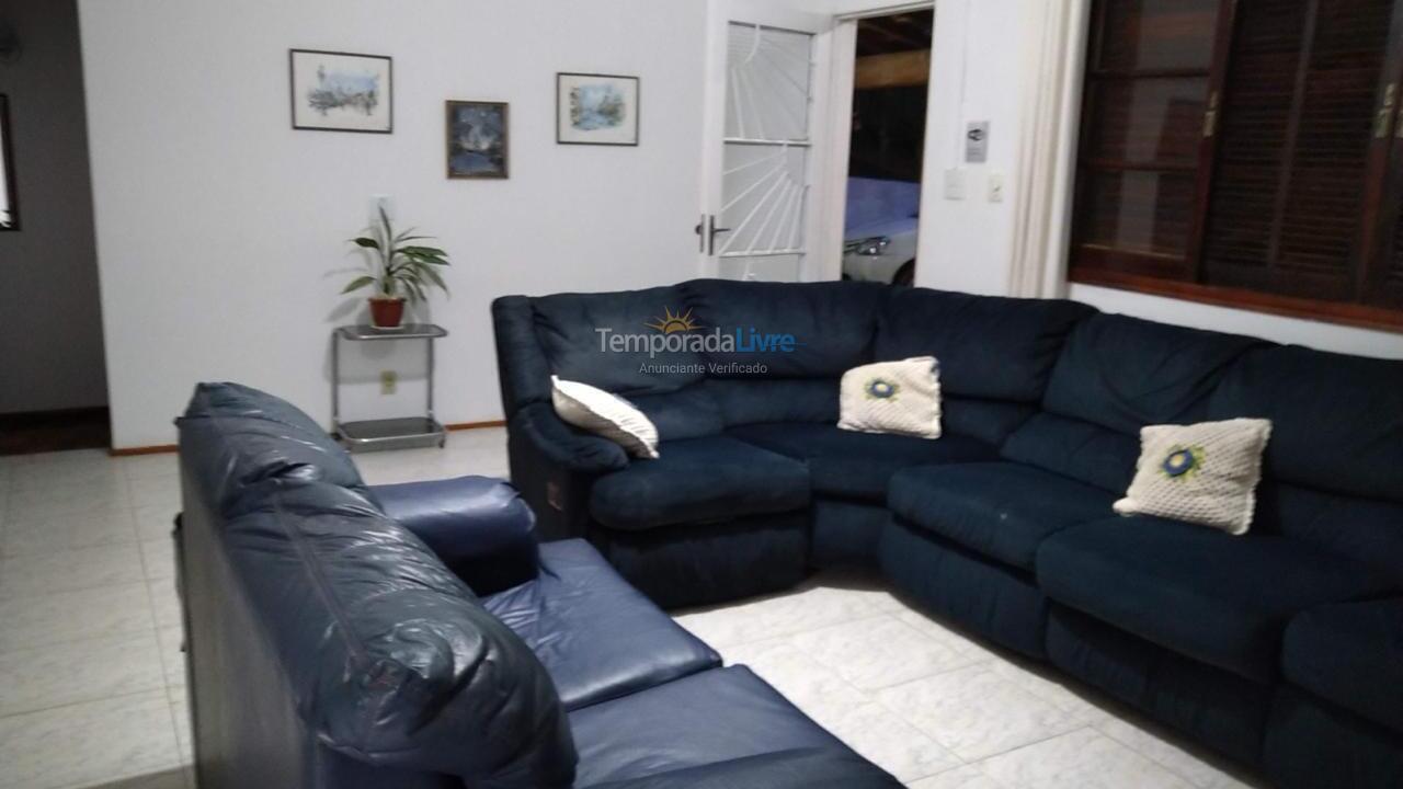 Granja para alquiler de vacaciones em Mairinque (Condomínio Paineiras)