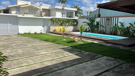 Cod.C010-Casa 2 suítes,4 pessoas, Taperapuan, piscina, churrasqueira.
