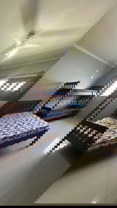 Apartamento para aluguel de temporada em Ubatuba (Praia Grande)