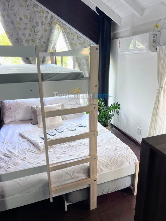 Casa para alquiler de vacaciones em Palhoça (Guarda do Embaú)