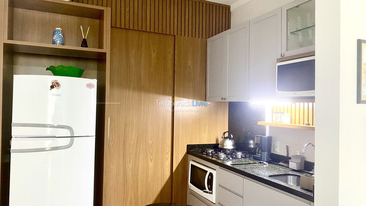 Apartamento para alquiler de vacaciones em Bombinhas (Praia de Bombas)
