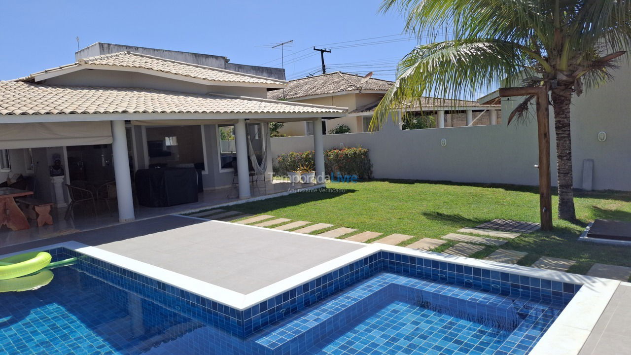 Casa para aluguel de temporada em Camaçari (Barra do Jacuípe)