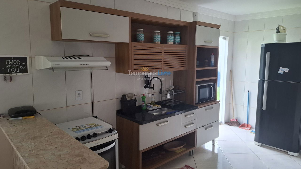 Casa para aluguel de temporada em Camaçari (Barra do Jacuípe)