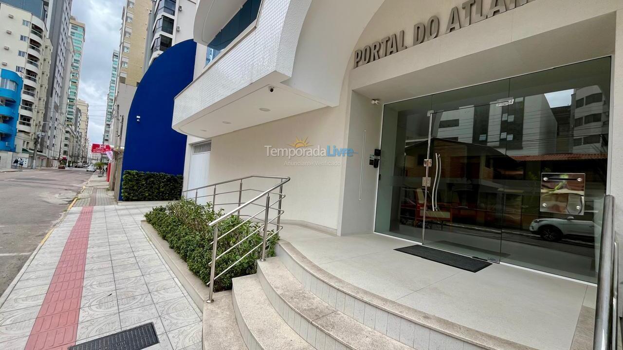 Apartamento para alquiler de vacaciones em Itapema (Meia Praia)