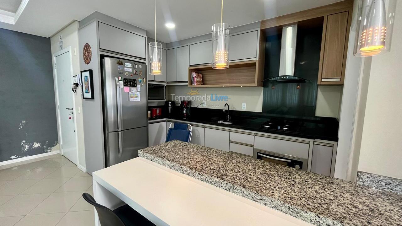Apartamento para alquiler de vacaciones em Itapema (Meia Praia)