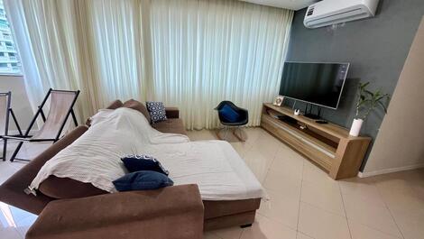 APARTAMENTO EN MEIA PRAIA CERCA DE RUSSI Y RUSSI HASTA 8 PERSONAS