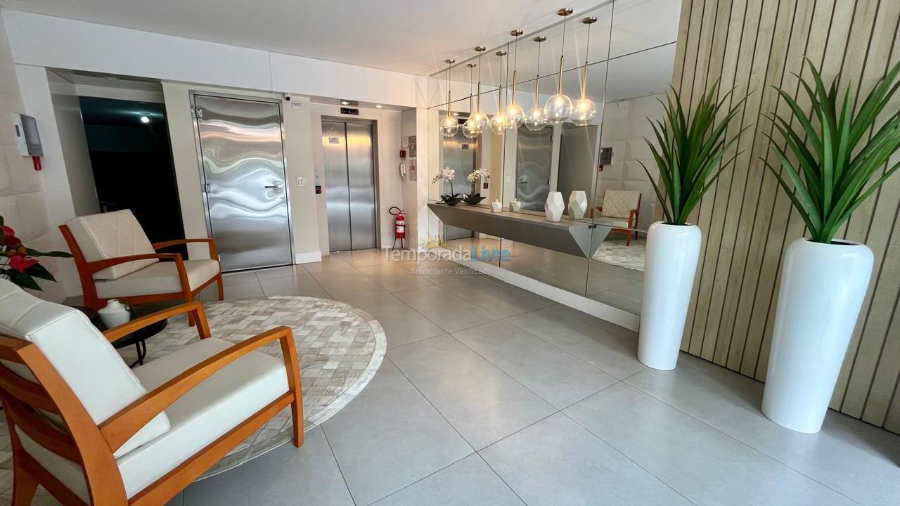 Apartamento para alquiler de vacaciones em Itapema (Meia Praia)