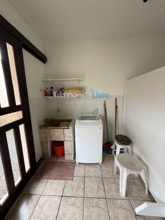 House for vacation rental in São Francisco do Sul (Enseada)
