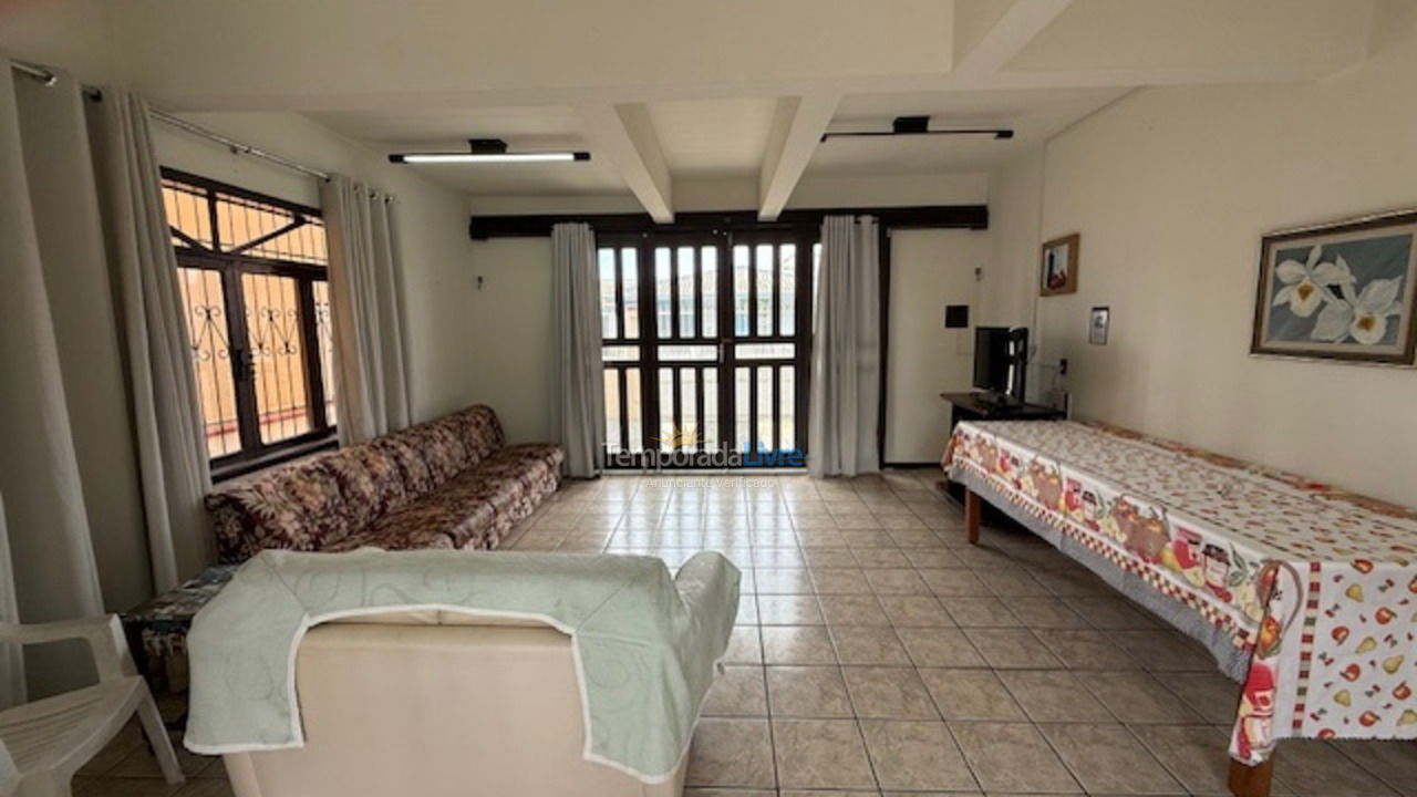 House for vacation rental in São Francisco do Sul (Enseada)