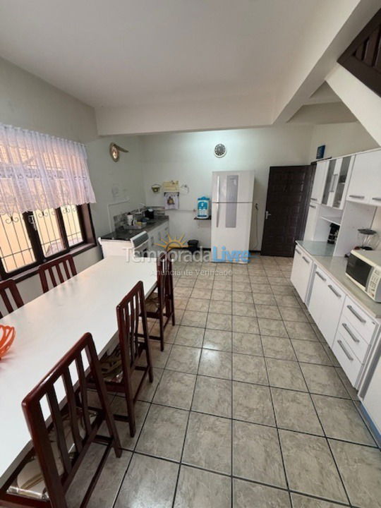 House for vacation rental in São Francisco do Sul (Enseada)