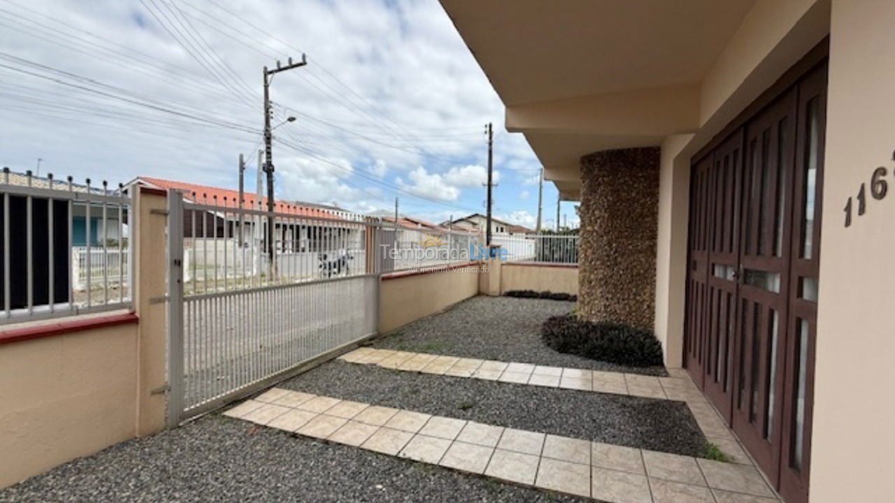 House for vacation rental in São Francisco do Sul (Enseada)