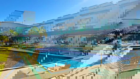 Triplex Beira Mar Com Piscina