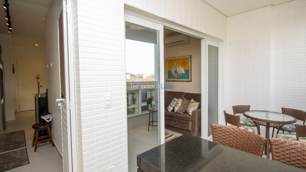 Apartamento para aluguel de temporada em Bombinhas (Canto Grande)