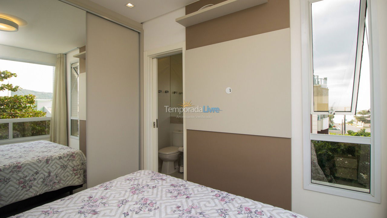 Apartamento para aluguel de temporada em Bombinhas (Canto Grande)