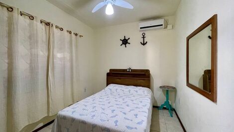 Casa com piscina na praia de Mariscal