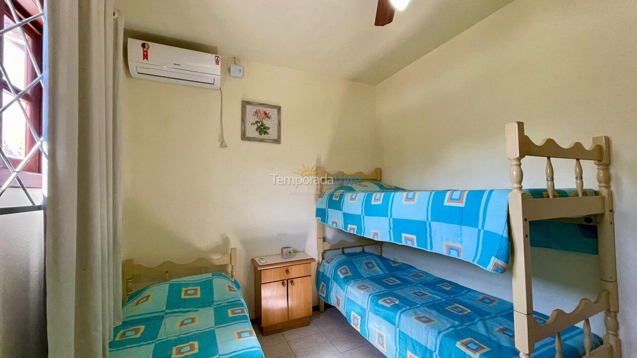 Casa para aluguel de temporada em Bombinhas (Mariscal)