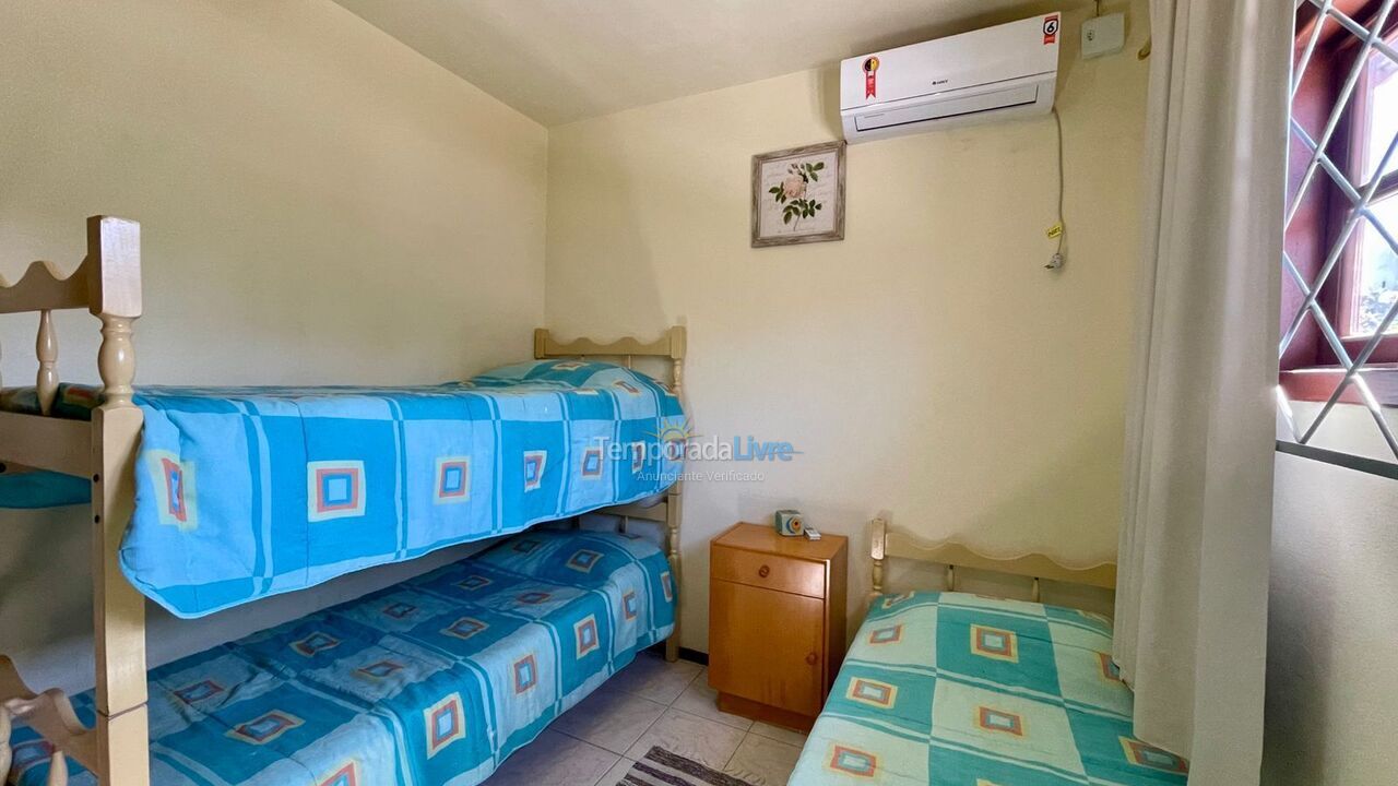 Casa para aluguel de temporada em Bombinhas (Mariscal)