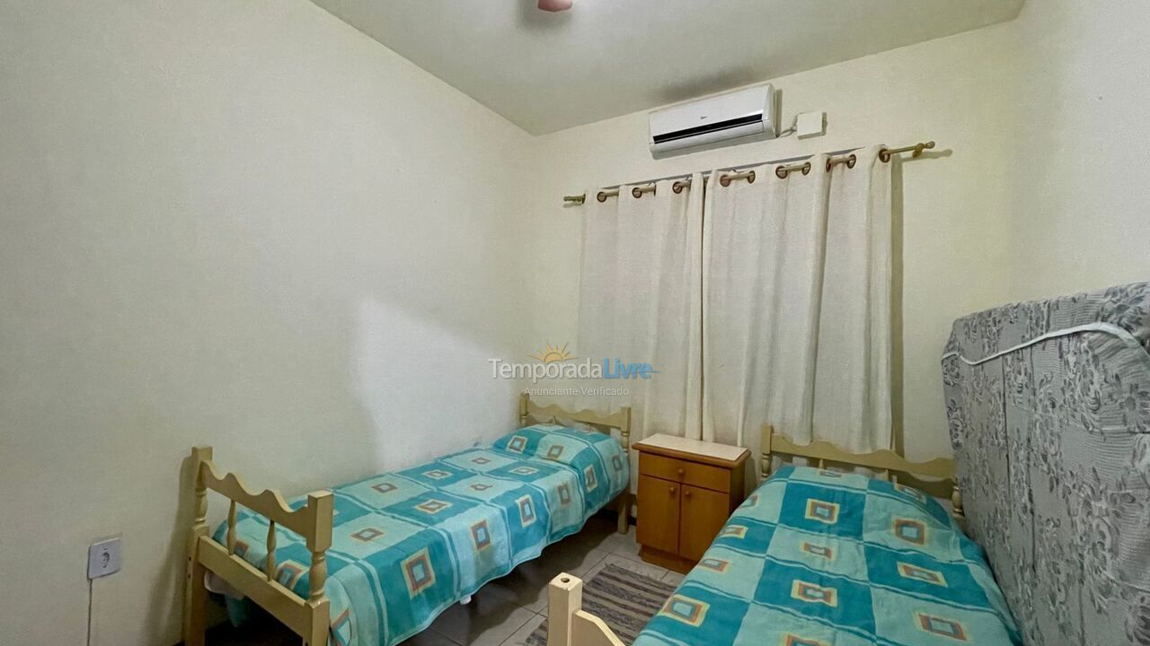 Casa para aluguel de temporada em Bombinhas (Mariscal)