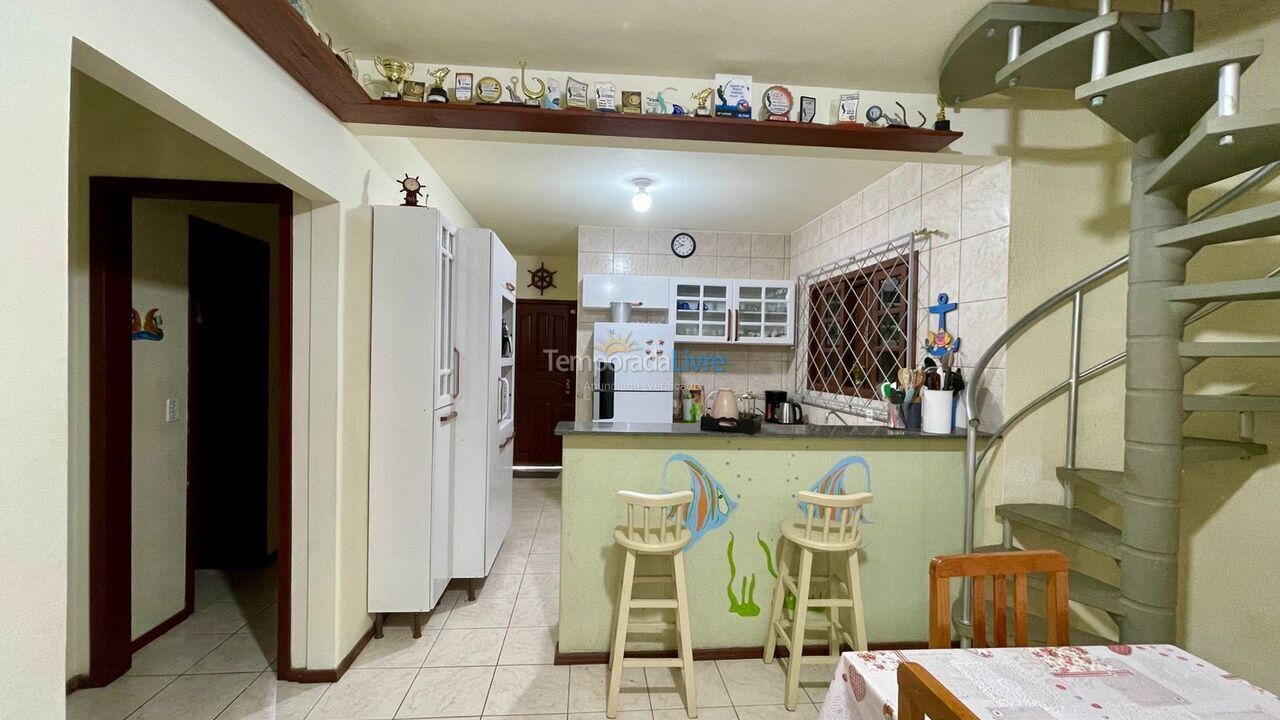 Casa para aluguel de temporada em Bombinhas (Mariscal)