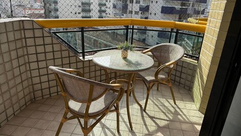 F052 - Apartamento con Balcón y Suite en la Mejor Ubicación