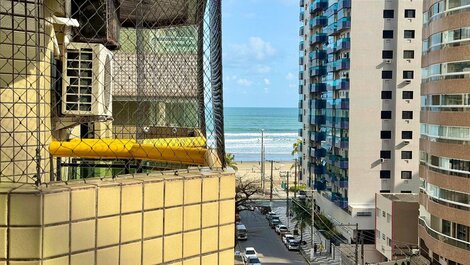 F052 - Apartamento con Balcón y Suite en la Mejor Ubicación