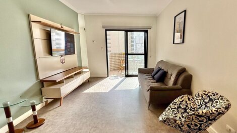 F052 - Apartamento con Balcón y Suite en la Mejor Ubicación