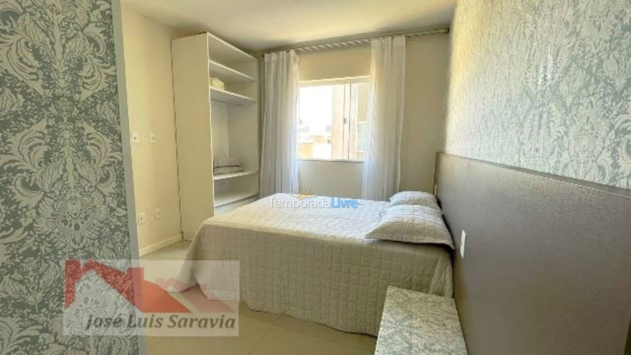 Apartamento para aluguel de temporada em Bombinhas (Praia de Bombas)