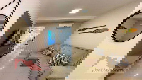Apartamento novo finamente mobiliado com piscina no centro de Bombas!