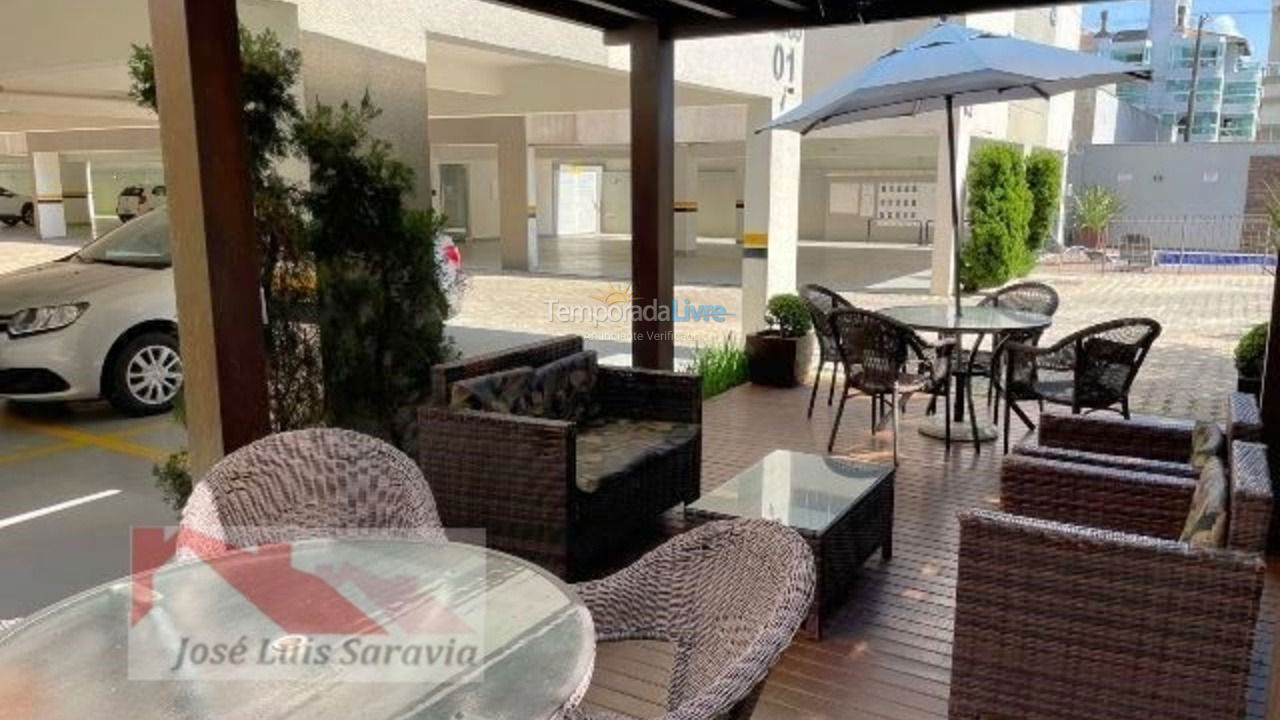 Apartamento para aluguel de temporada em Bombinhas (Praia de Bombas)