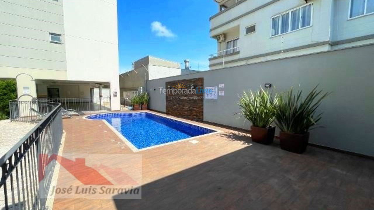 Apartamento para aluguel de temporada em Bombinhas (Praia de Bombas)