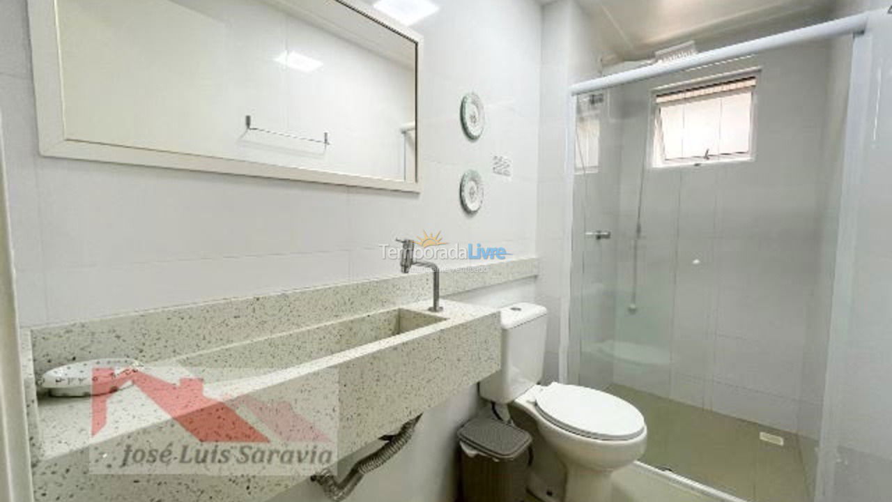 Apartamento para aluguel de temporada em Bombinhas (Praia de Bombas)