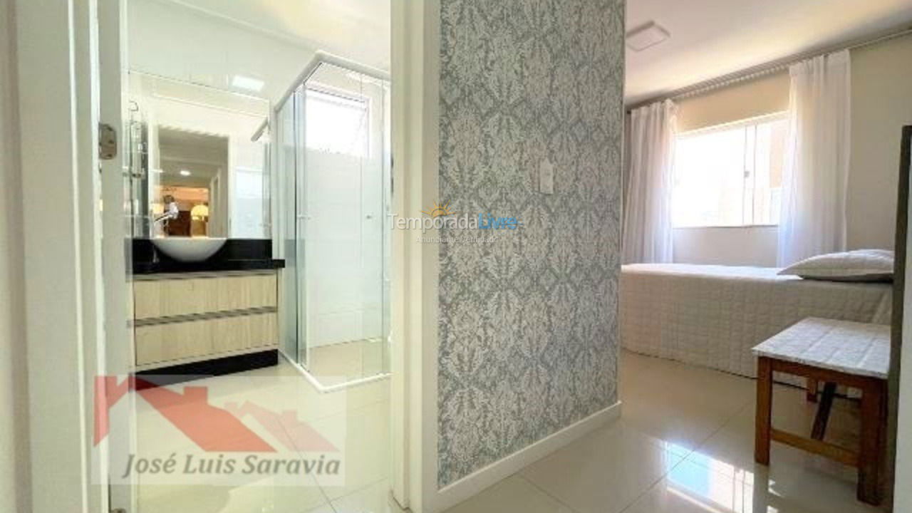 Apartamento para aluguel de temporada em Bombinhas (Praia de Bombas)
