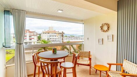 Hermoso apartamento con vista al mar!