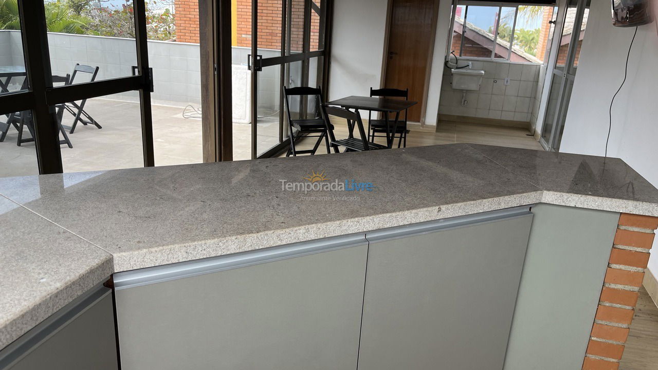 Apartment for vacation rental in Matinhos (Balneário Flamingo)