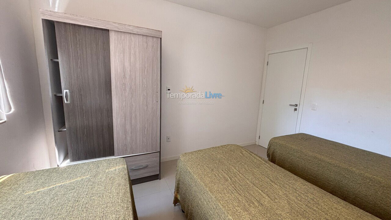 Apartamento para alquiler de vacaciones em Bombinhas (Praia de Bombas)