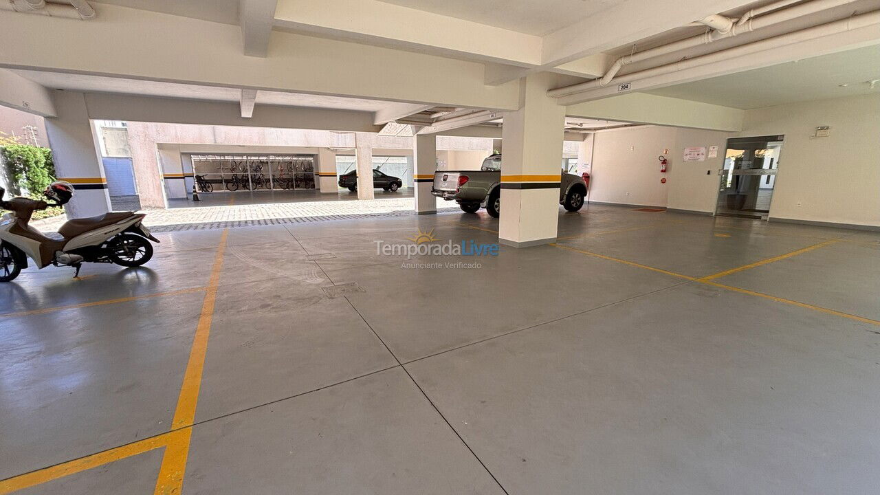 Apartamento para alquiler de vacaciones em Bombinhas (Praia de Bombas)
