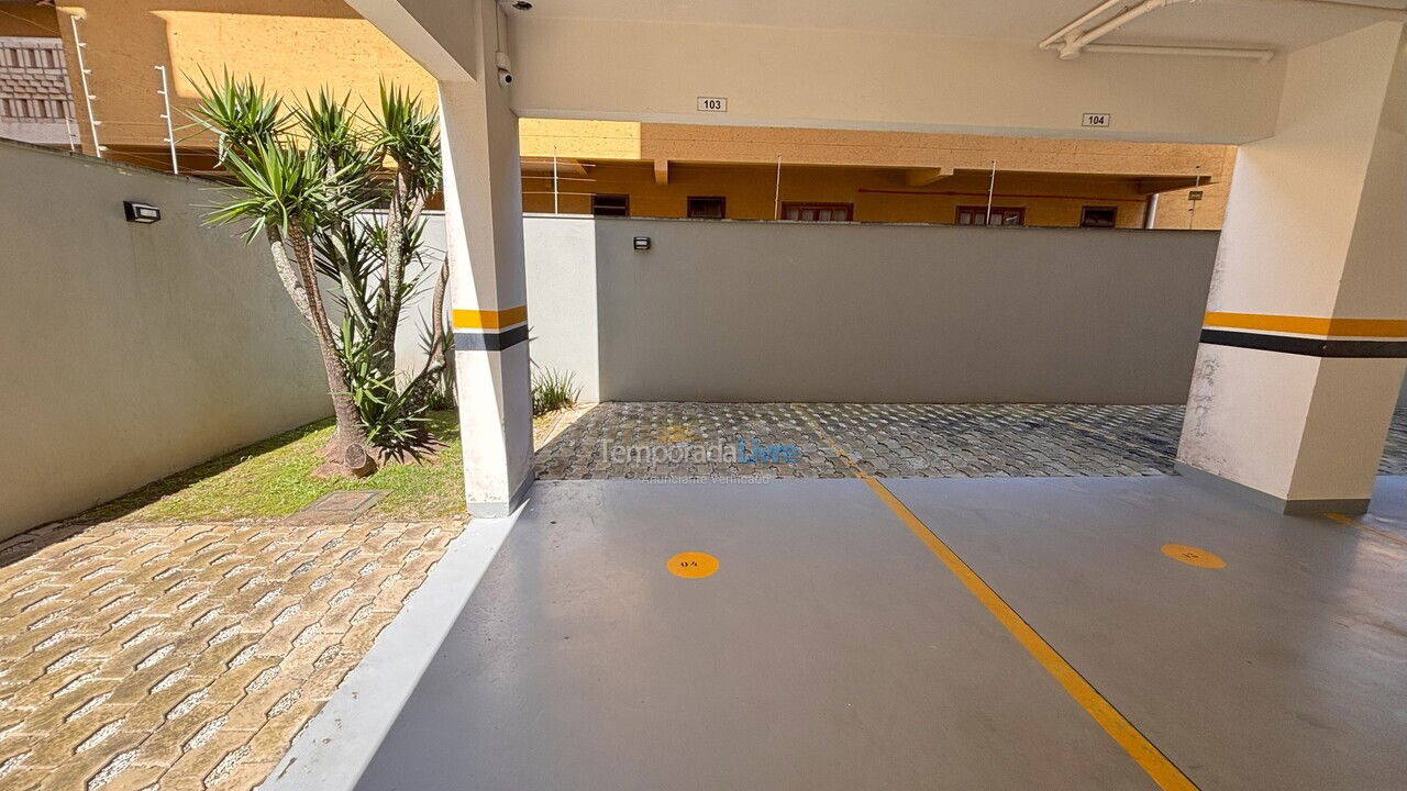 Apartamento para alquiler de vacaciones em Bombinhas (Praia de Bombas)