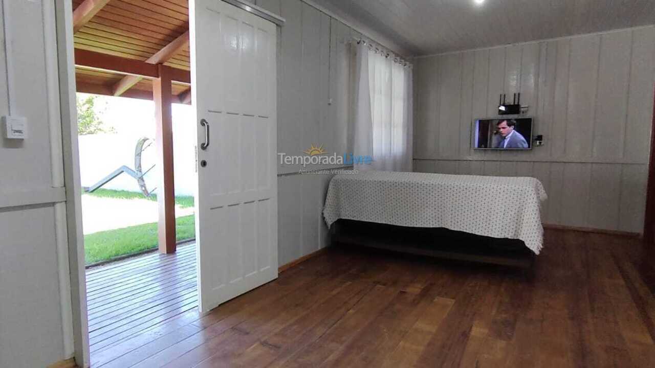 Casa para alquiler de vacaciones em Bombinhas (Mariscal)