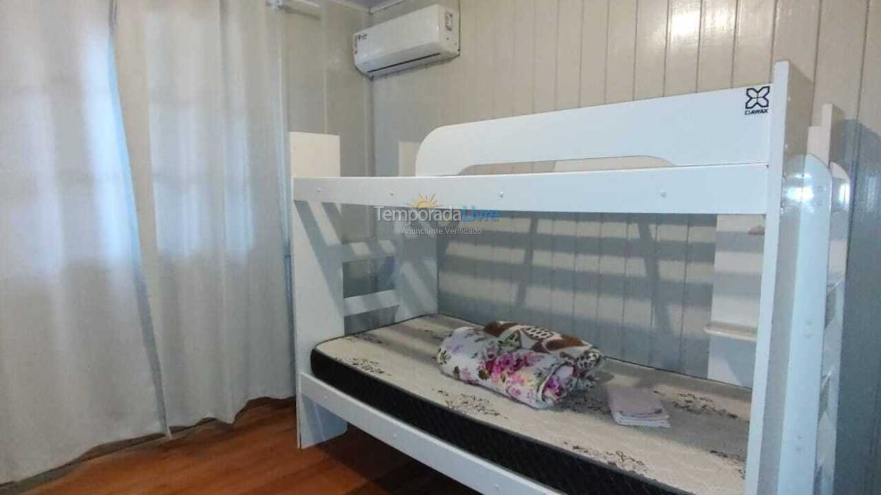 Casa para alquiler de vacaciones em Bombinhas (Mariscal)