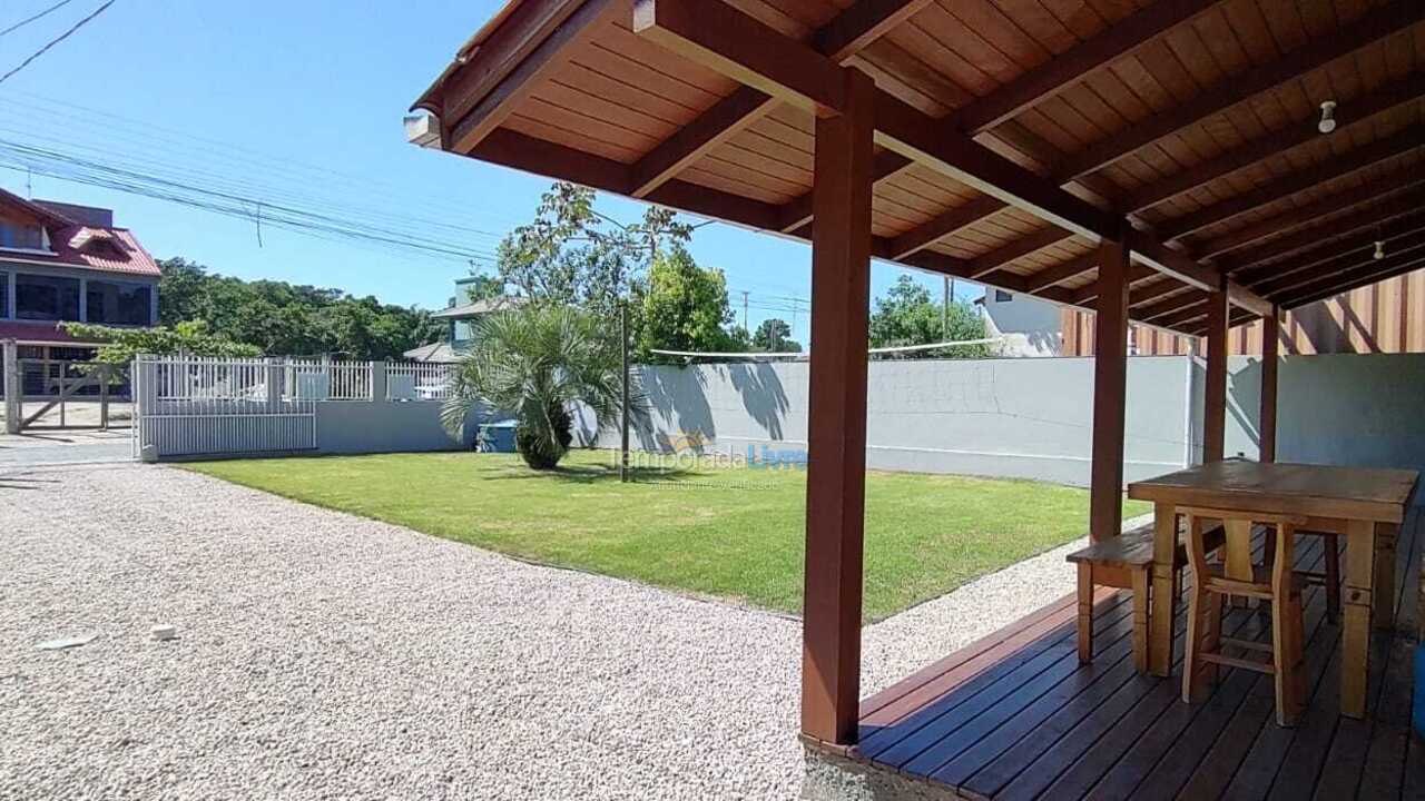 Casa para alquiler de vacaciones em Bombinhas (Mariscal)