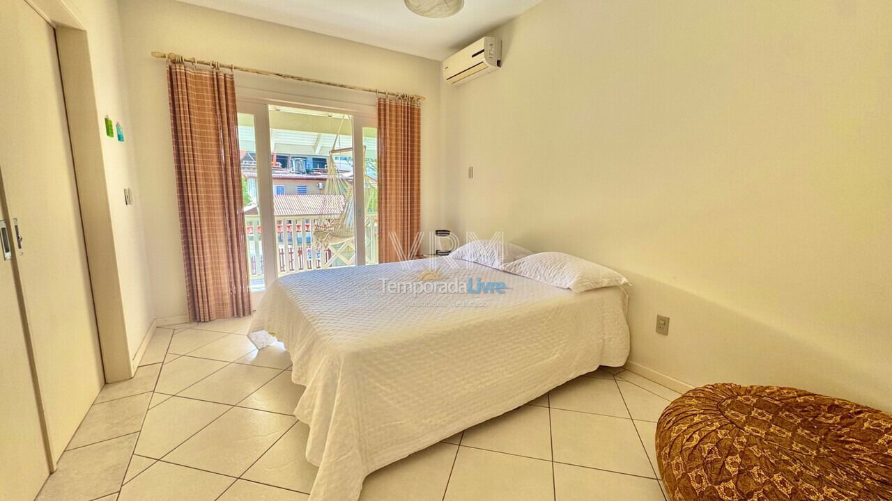House for vacation rental in Bombinhas (Canto Grande)