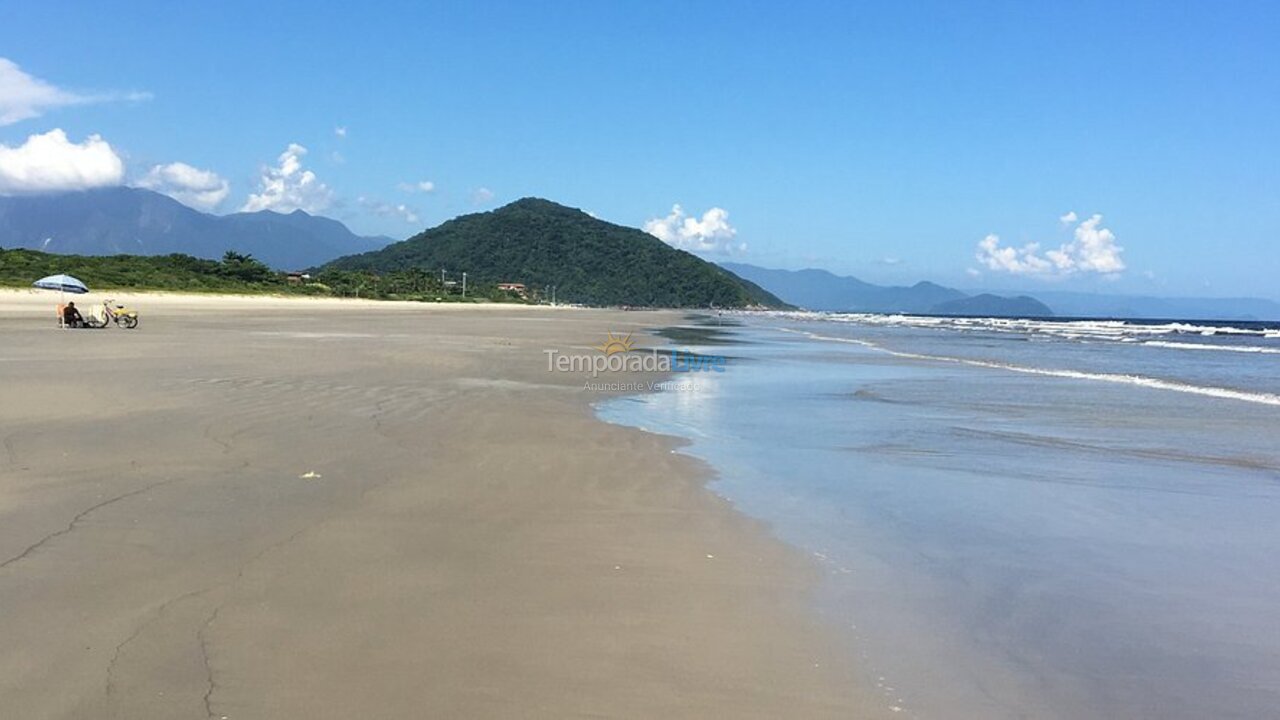 Praia  Apartamento para aluguel de temporada em Bertioga (Praia de Guaratuba)