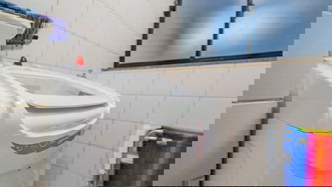 Lindo ap de dois quartos, de frente e com vista para o mar (C131)