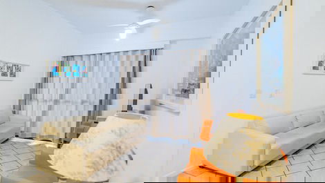 Lindo ap de dois quartos, de frente e com vista para o mar (C131)