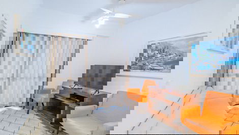 Lindo ap de dois quartos, de frente e com vista para o mar (C131)